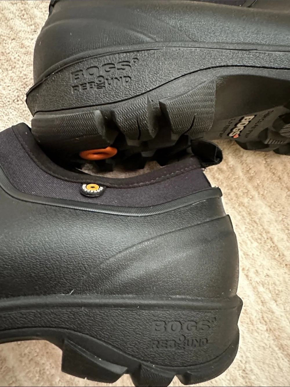 Like New: BOGS Men's Sauvie Slip On Boot Waterproof Black Size 9